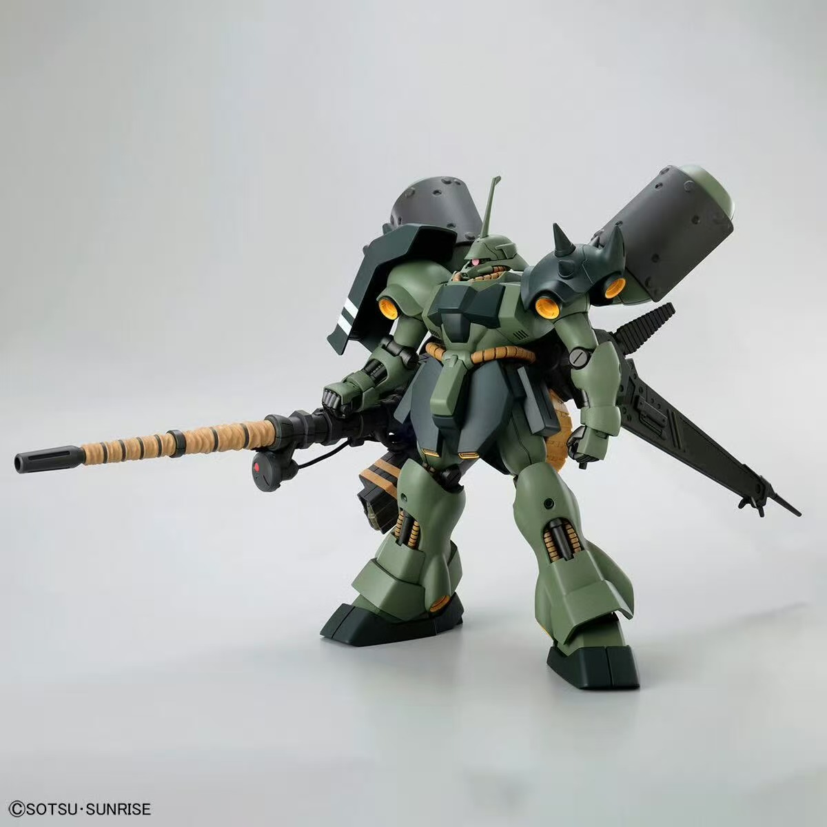 Kit de modèle de Gundam lourde - Bandai Gundam Rg avis et prix