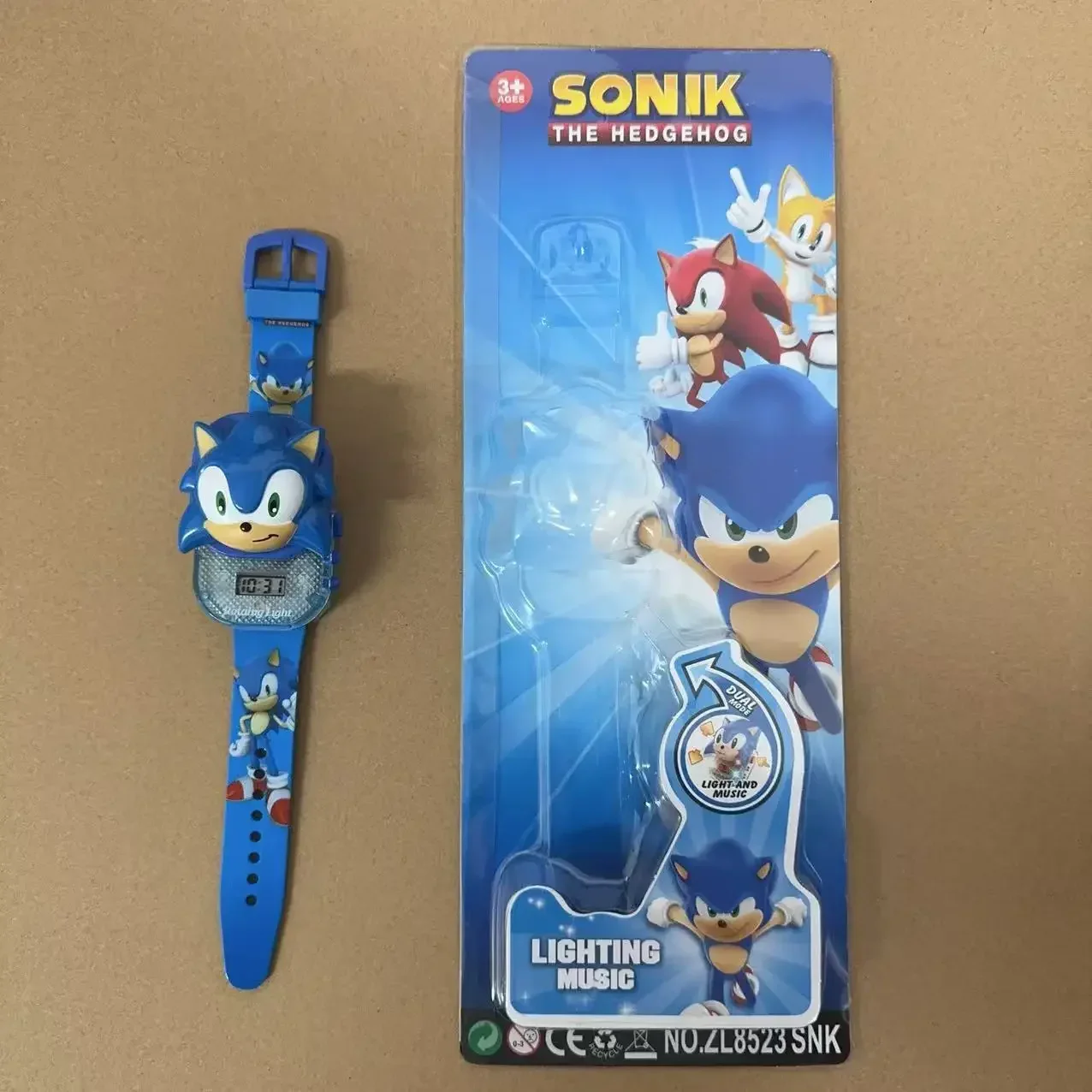 Montre Projecteur 3D Sonic Hér - Free Cosplay Prop Patterns avis et prix
